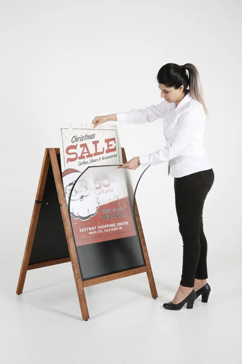 Holz Kundenstopper DIN A1 | Plakatständer inkl. 2 Magnetfolien | Kundenstopper wetterfest A1 | Tafel Aufsteller aus Buchenholz | Kreidetafel magnetisch