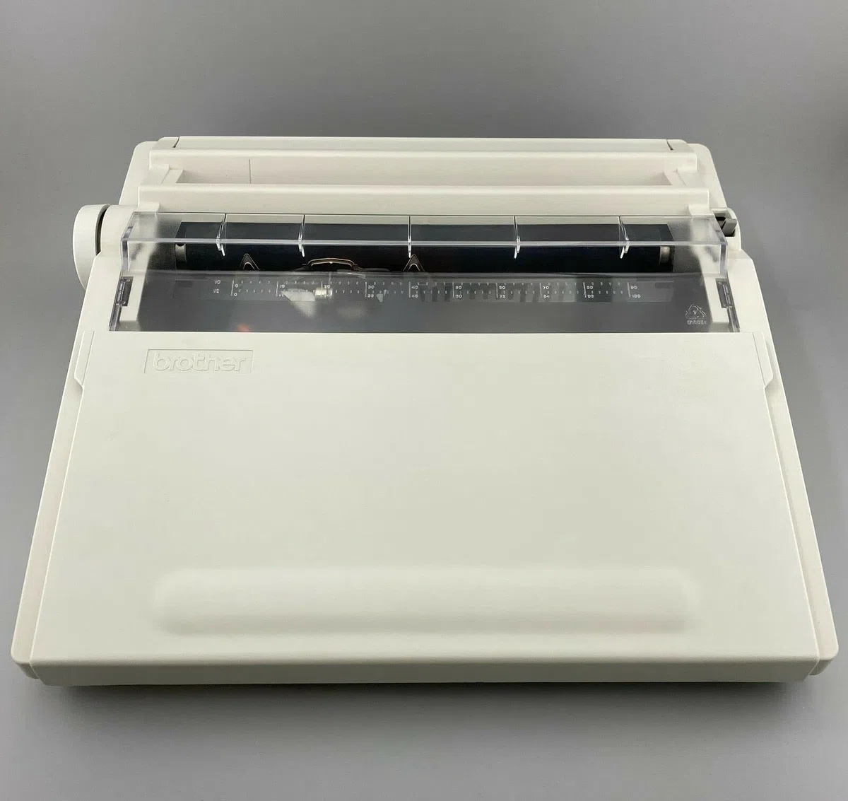 Brother AX-210 elektrische Schreibmaschine mit Korrektur