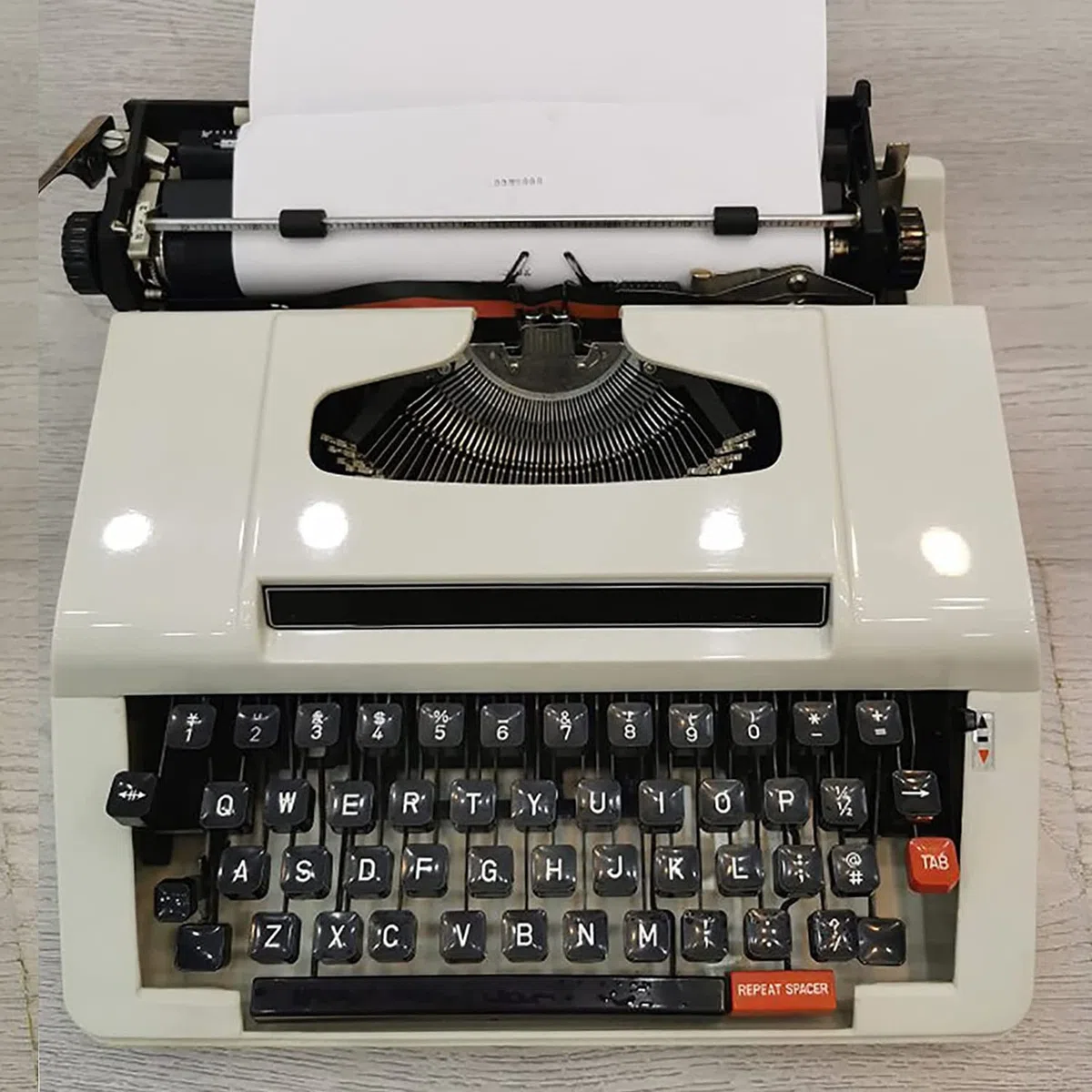Schreibmaschinen Vintage Handbuch Klassiker Retro Alter Maschinen -textverarbeitung Schreibmaschine Mit Koffer Und Band,Geschenke Für Vintage -Liebhaber